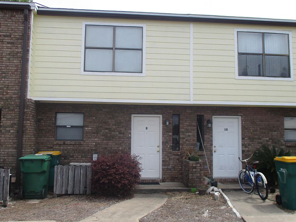 1st image of 206 Ann Cir Unit 9