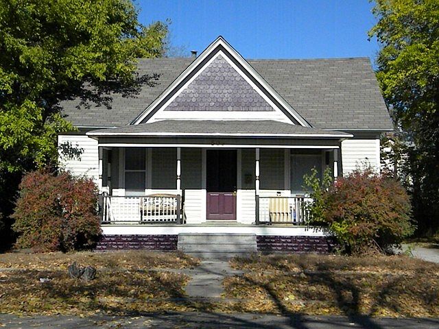 1st image of 509 W 5TH