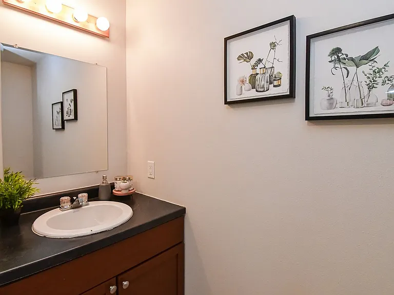 100 Deerwood Dr — Photo 13
