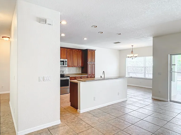 10809 Masters Dr — Photo 43