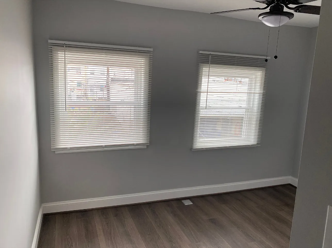 3908 Claremont Avenue $500 Available Room (Shared Bath) — Photo 2