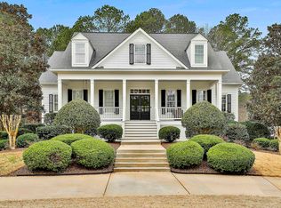 605 Saint Charles Pl, Fayetteville, GA 30215