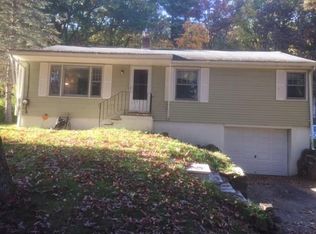 47 Old Worcester Rd, Oxford, MA 01540