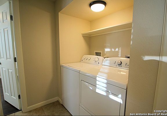 5th image of 743 Eleanor Ave #A