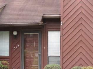 314 Rock Knoll Dr, Greenwood, SC 29649