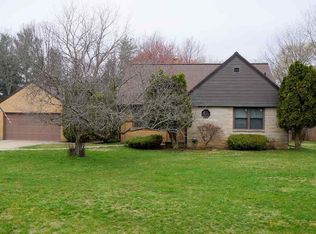 3469 Loren Dr, Jackson, MI 49203