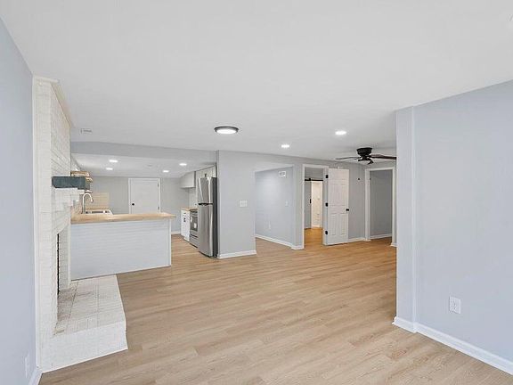 5th image of 2819 Koger Ln