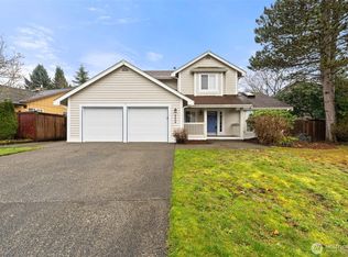 5408 Park Place Loop SE, Lacey, WA 98503