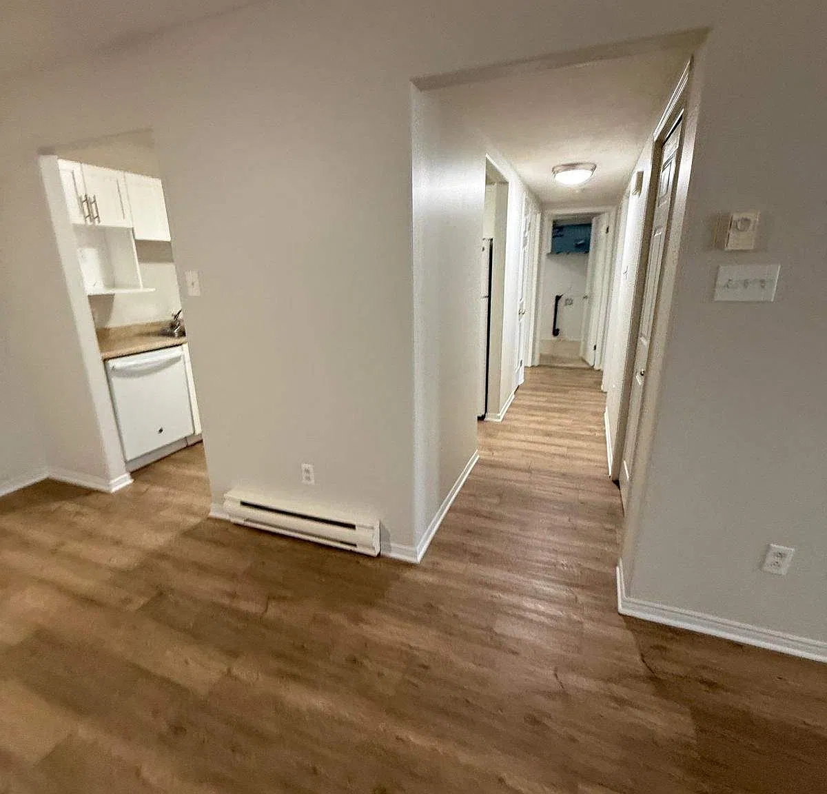 model -170 Mapleton Rd — Photo 4