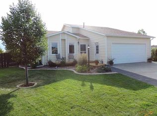 1605 Copperdale Ct, Rapid City, SD 57703