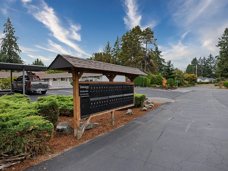 Timberwood Apartments — Photo 9