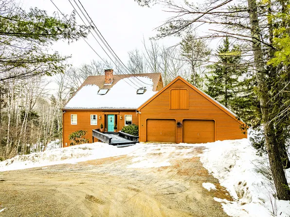 11 Ocean Drive, Lincolnville, ME 04849