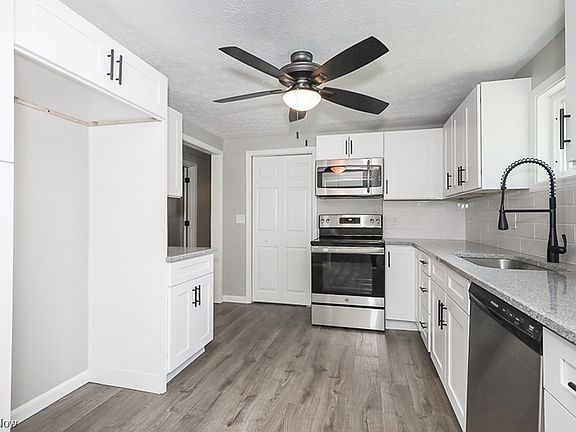 2nd image of 622 Edmond Ave