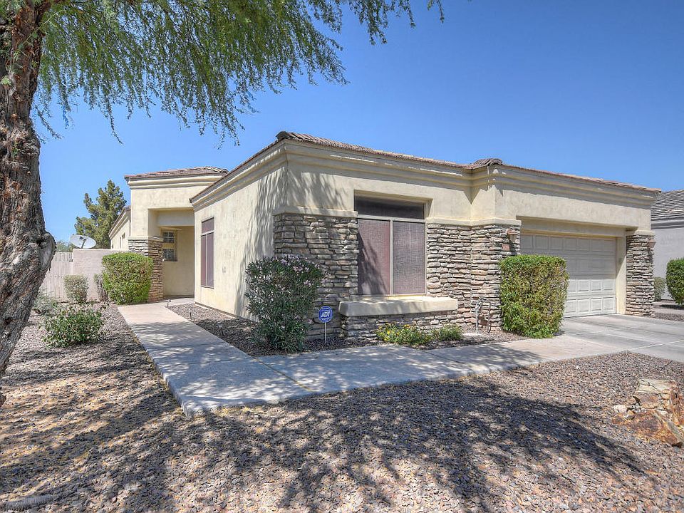 1st image of 2034 E Valencia Dr