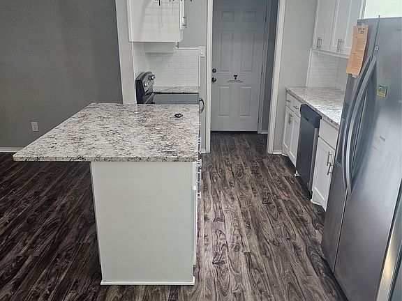 4th image of 705 Rosedale Dr