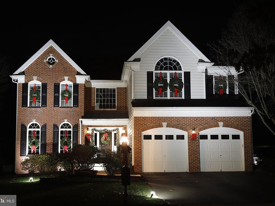 1st image of 15145 Jupiter Hills Ln