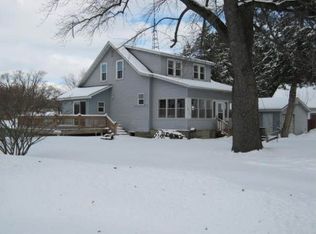 1217 Prospect Ave, Portage, WI 53901