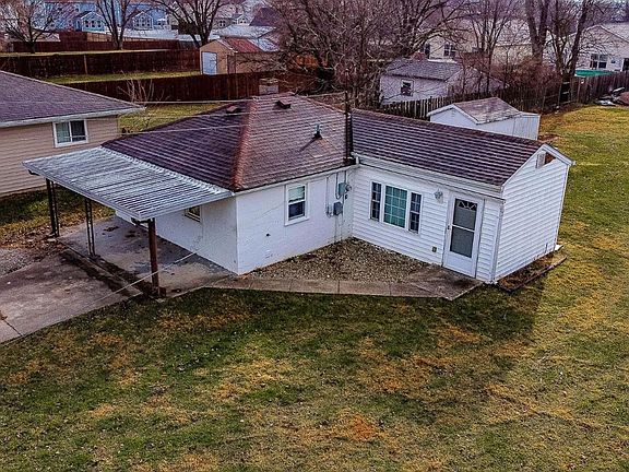 3rd image of 427 E Home Ave