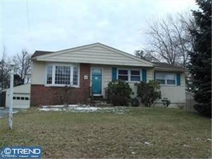 1st image of 128 Greentree Rd