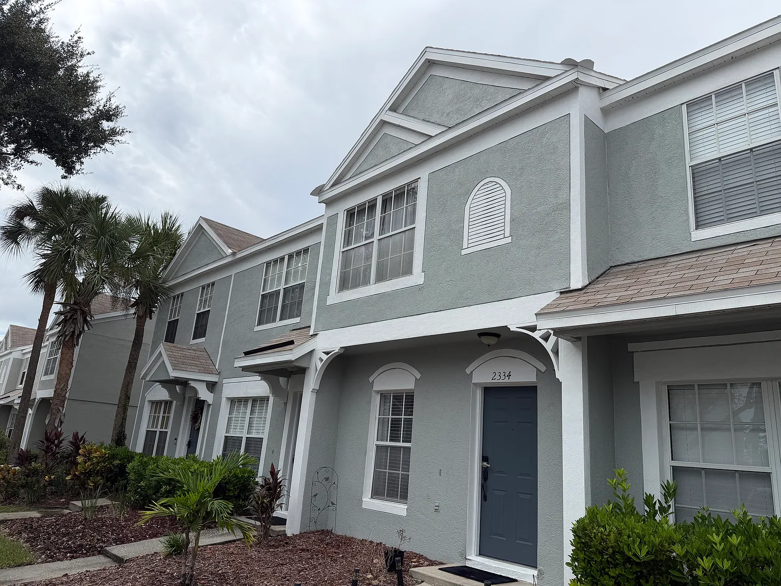 2 bed, 2.5 bath, 1184 sqft, $1,799 — Photo 1