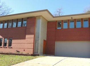 1115 Shadowfaire Ct, Ballwin, MO 63021