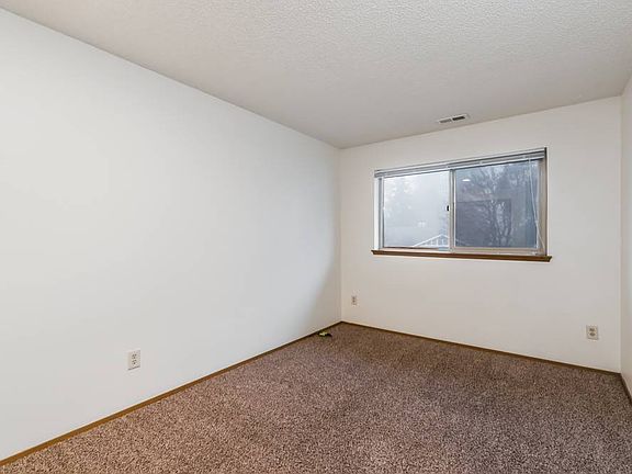 5th image of 7216 63rd Street Ct W #A