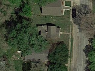 24 S Hudson St, Buckner, MO 64016