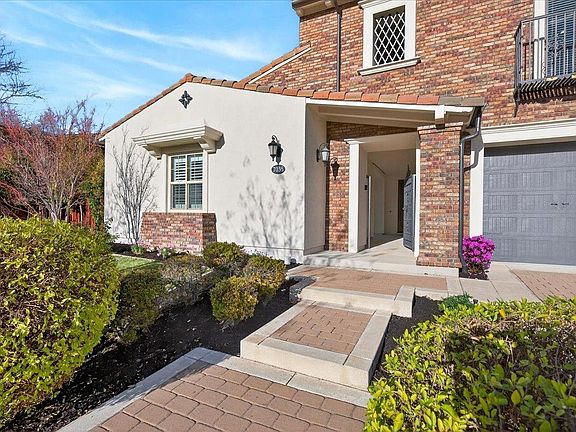 5th image of 7035 Emerson Ln