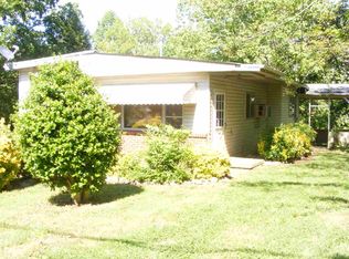 107 Avalon St, Athens, TN 37303