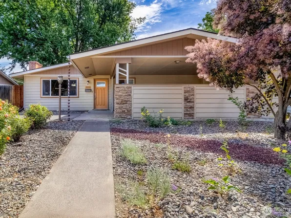 2016 Crawford Drive, Walla Walla, WA 99362