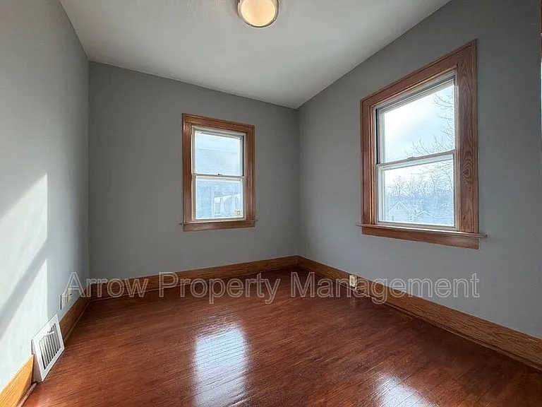 5318 Stockwell St #5318 STOCKWELL STREE — Photo 6