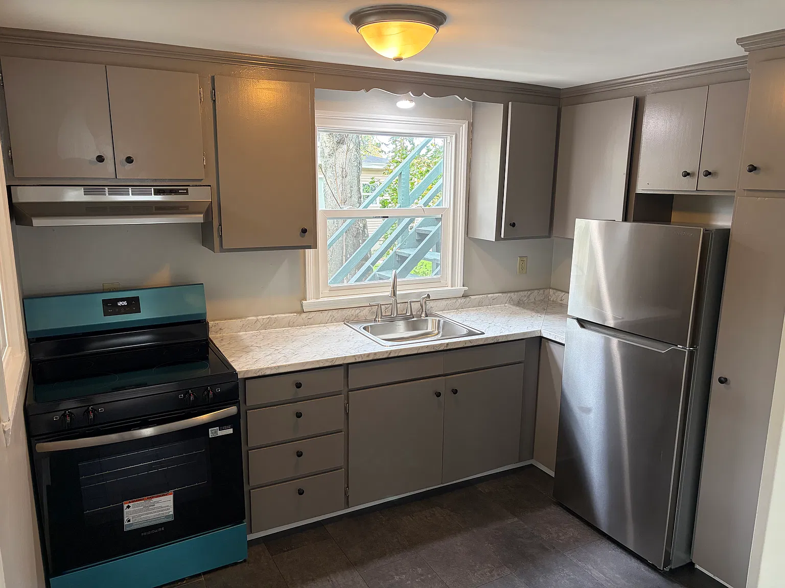 1 bed, 700 sqft, $1,995 — Photo 1
