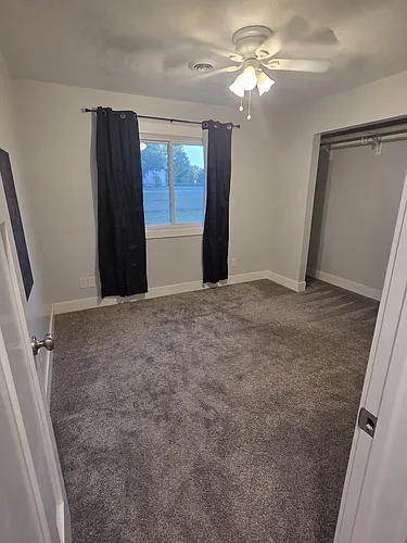 401 Stallion St Photo 1