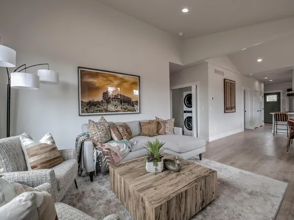 341 Kinsey Ave, Kremmling, CO 80459