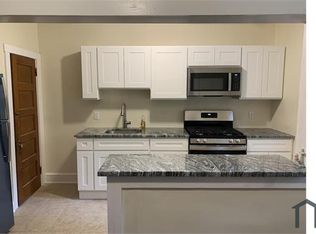 429 Delphine St, Philadelphia, PA 19120