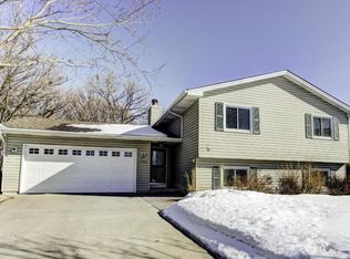 11902 Nevada Ave N, Champlin, MN 55316