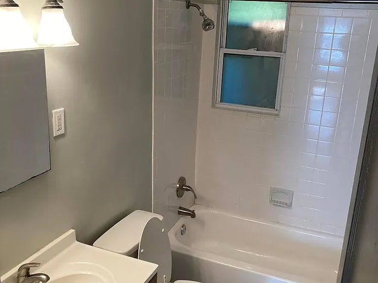 1132 Virginia Ave NE #11 — Photo 14