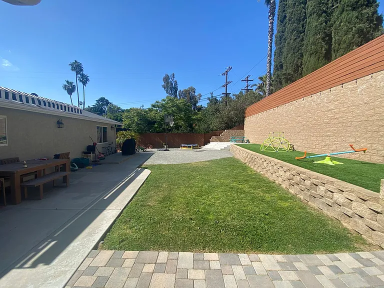 4423 Avocado Blvd — Photo 24