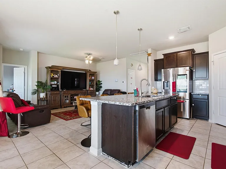 229 Cinnamon Loop — Photo 12