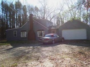 8 Thibeault Ln, Dartmouth, MA 02747
