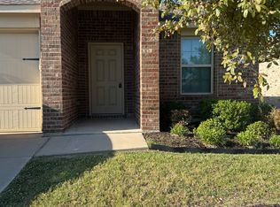 910 Amber St, Princeton, TX 75407