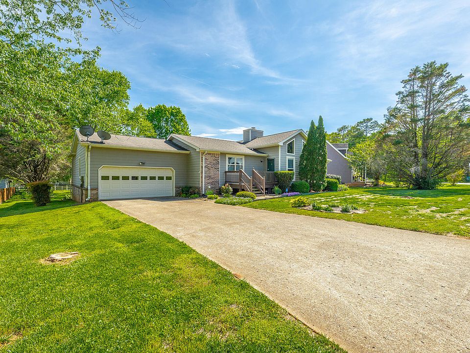 1st image of 8504 Horseshoe Bend Ln