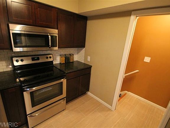 4th image of 5419 Blaine Ave SE