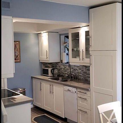 3rd image of 18411 Hatteras St Unit 233