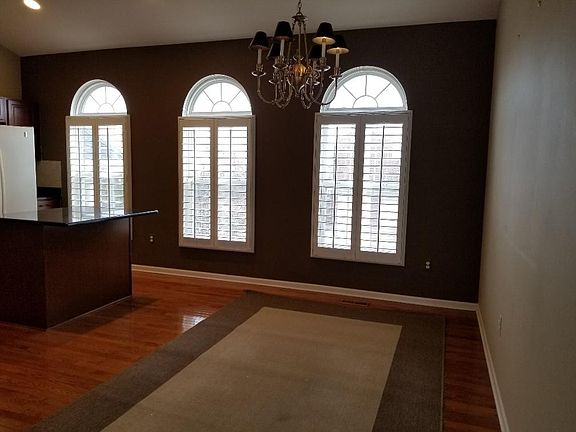 3rd image of 763 Paint Creek Dr #1