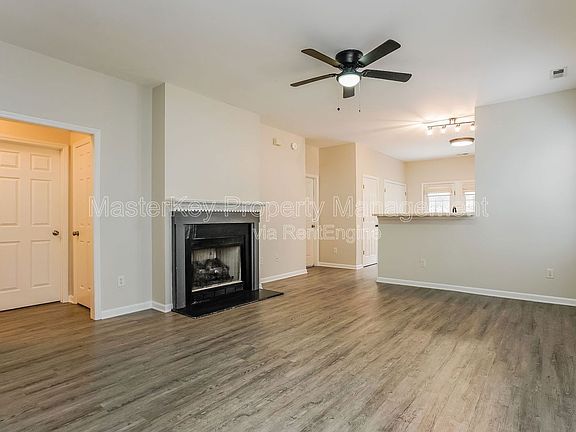 4th image of 106 Litton St
