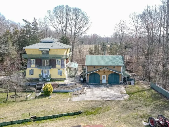 85 W Main St, Alloway, NJ 08001