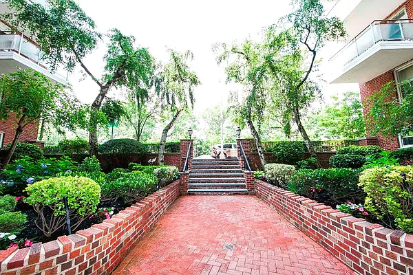 Sold by Calabrese Real Estate | media 39