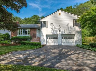 357 Victory Blvd, New Rochelle, NY 10804