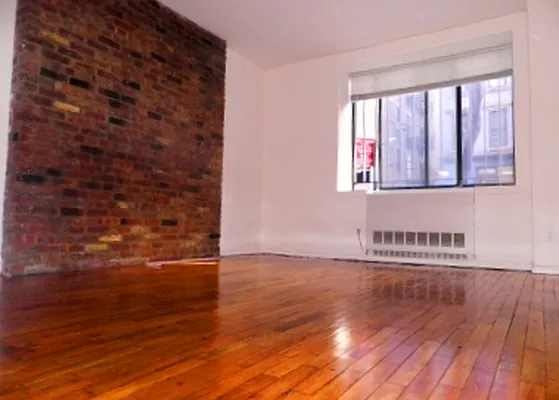 Rented by Citi Habitats | media 18